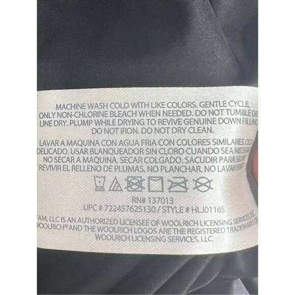 Woolrich Women's High Neck Full Zip Diamond Quilt Down Vest Black Size M - Picture 5 of 5